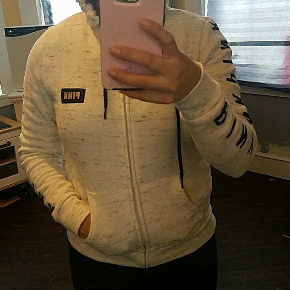 Victoria's secret hoodie - Picture 6 of 6